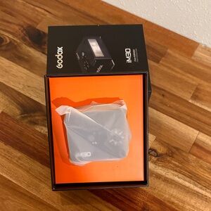 Godox iM30 Camera Flash - NIB - Never Used